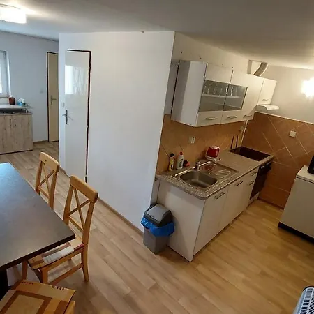 Ubytovani Pod Hradbami * Nove Mesto nad Metuji